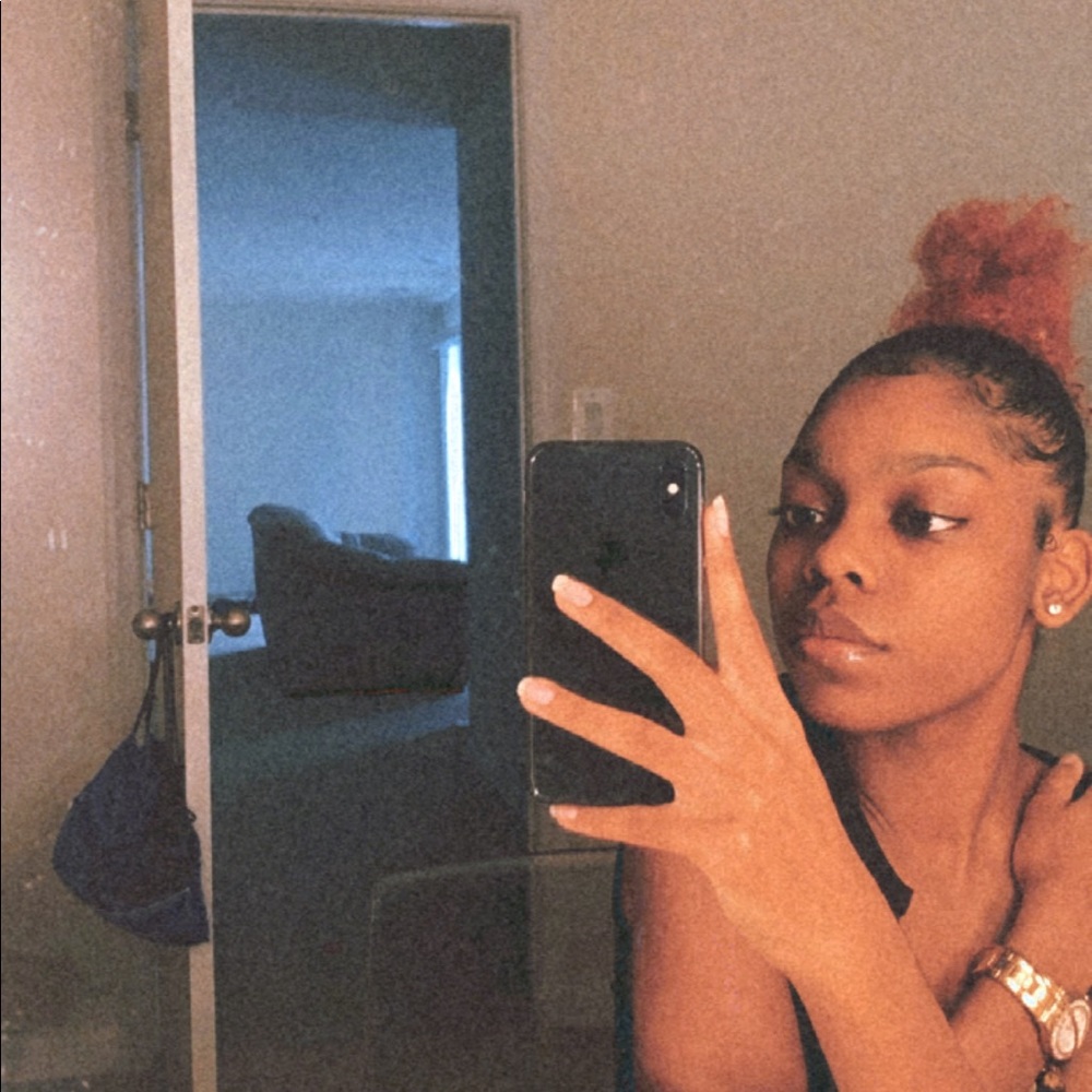 Meet your Posher, Kayen